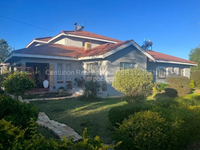 7 Bedroom House for Sale in Matsheumhlope, Bulawayo