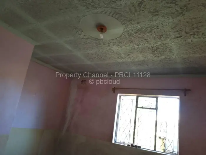 4 Bedroom House for Sale in Nyameni, Marondera