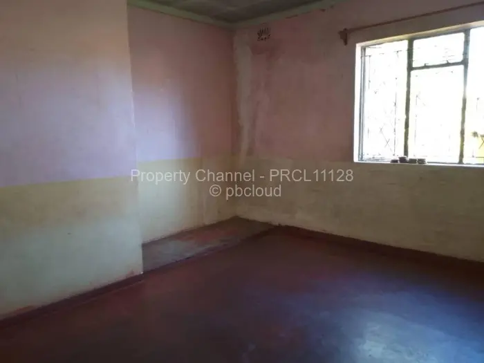 4 Bedroom House for Sale in Nyameni, Marondera