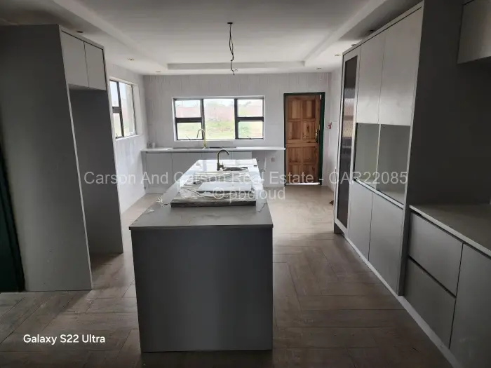 7 Bedroom House to Rent in Goodhope, Harare