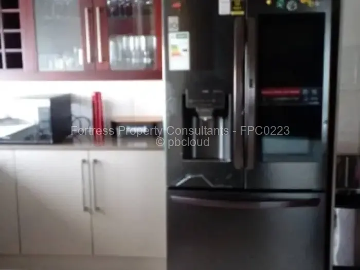 5 Bedroom House to Rent in Shawasha Hills