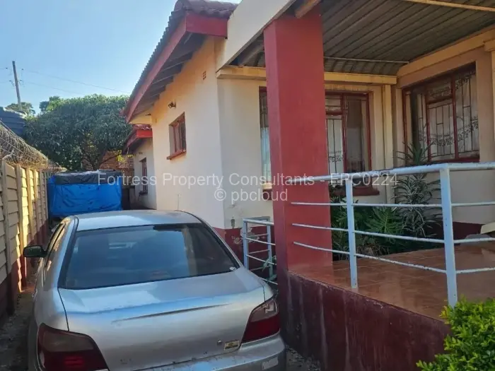 4 Bedroom House for Sale in Cold Comfort, Harare