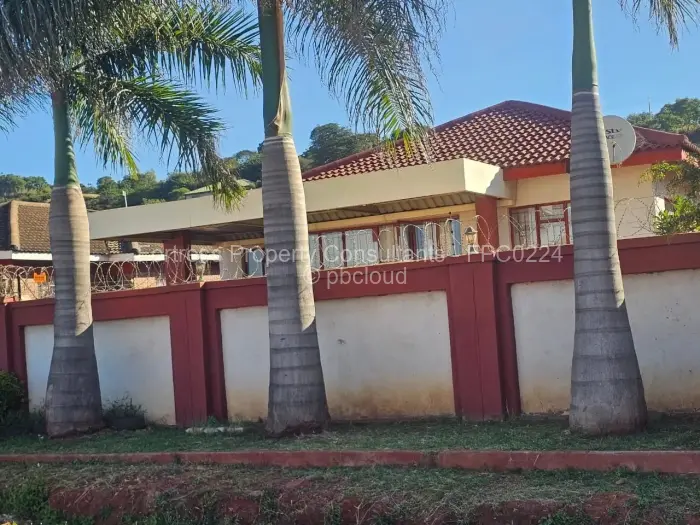4 Bedroom House for Sale in Cold Comfort, Harare