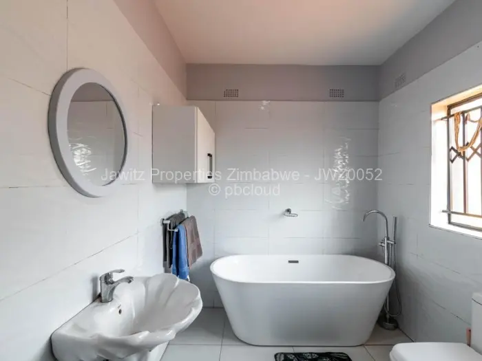 5 Bedroom House for Sale in Gletwin Park, Harare