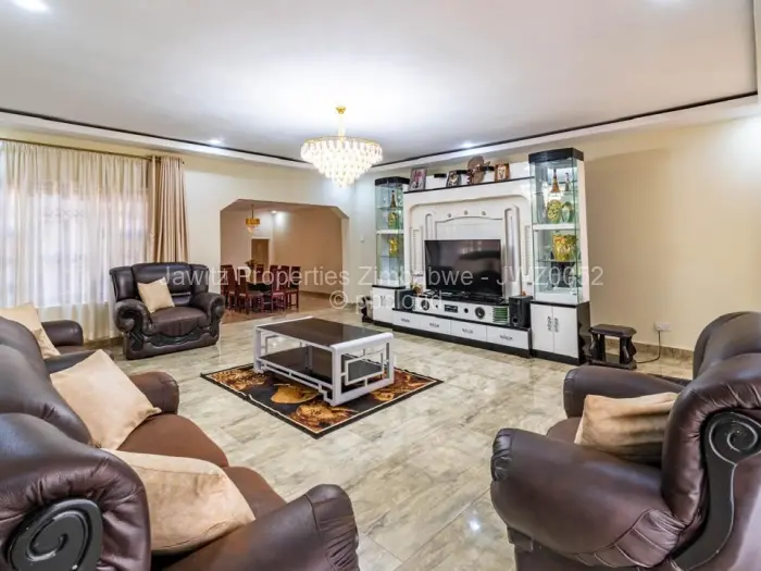 5 Bedroom House for Sale in Gletwin Park, Harare