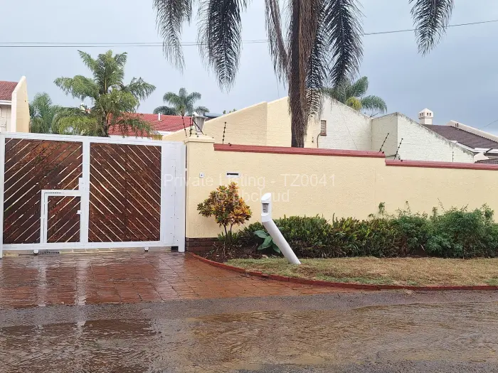 Townhouse/Cluster to Rent in Avondale, Harare