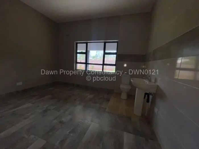 9 Bedroom House for Sale in Hogerty Hill, Harare