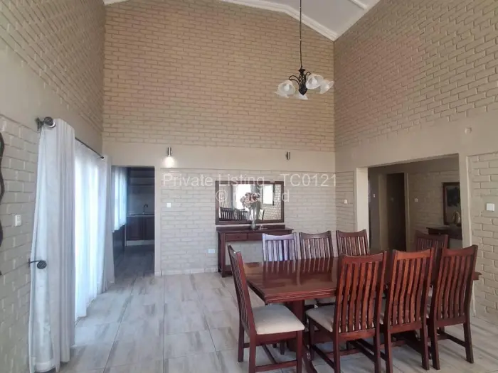 Townhouse/Cluster to Rent in Quinnington, Harare