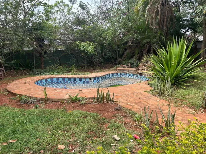 Office to Rent in Eastlea, Harare