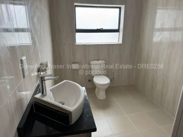 Townhouse/Cluster to Rent in Windsor Park, Ruwa