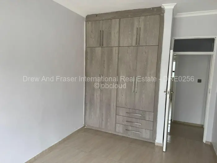 Townhouse/Cluster to Rent in Windsor Park, Ruwa