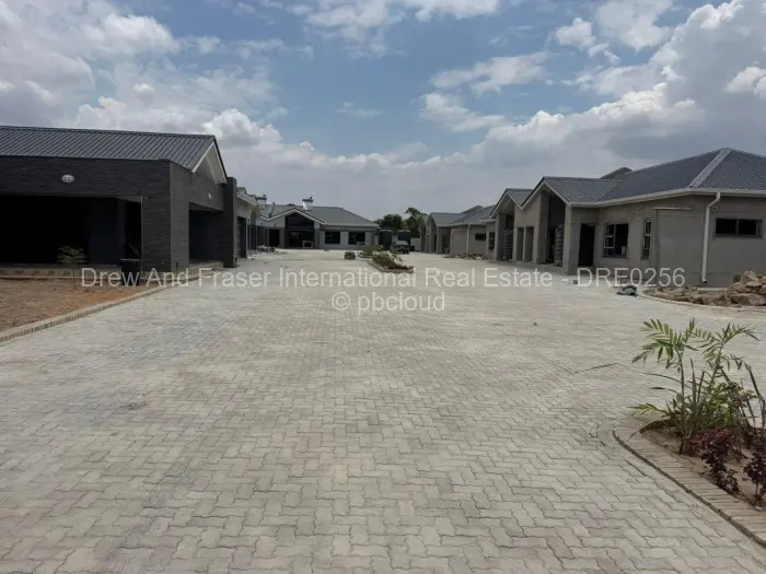 Townhouse/Cluster to Rent in Windsor Park, Ruwa