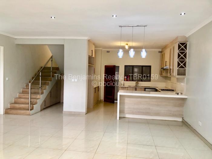 Townhouse/Cluster to Rent in Greencroft, Harare
