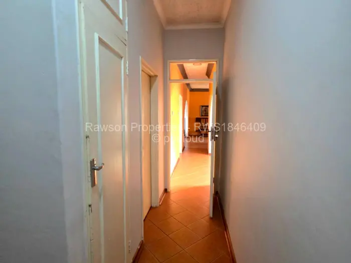 4 Bedroom House for Sale in Waterfalls, Harare