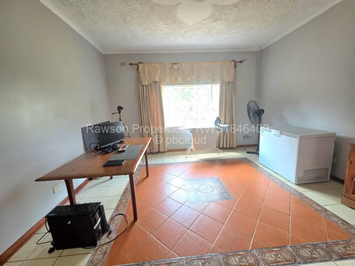 4 Bedroom House for Sale in Waterfalls, Harare