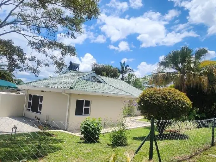 4 Bedroom House to Rent in Borrowdale Brooke