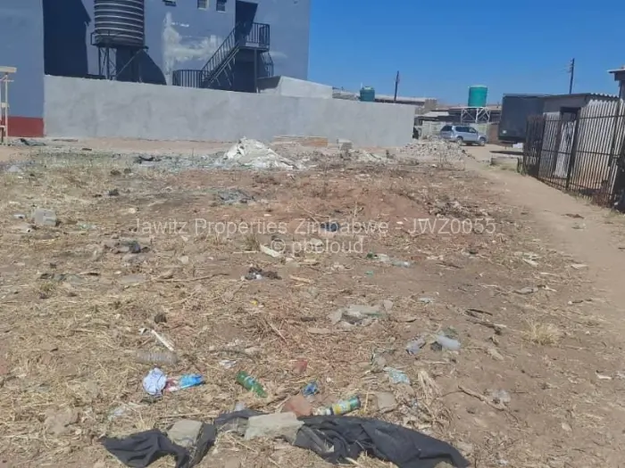 Commercial Stand for Sale in Damofalls, Damofalls