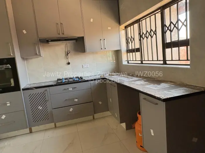 3 Bedroom House for Sale in Mabvazuva Estates, Ruwa