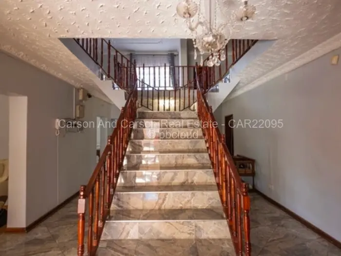 6 Bedroom House for Sale in Borrowdale, Harare
