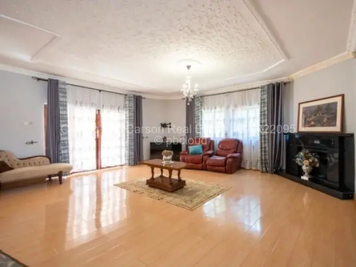 6 Bedroom House for Sale in Borrowdale, Harare