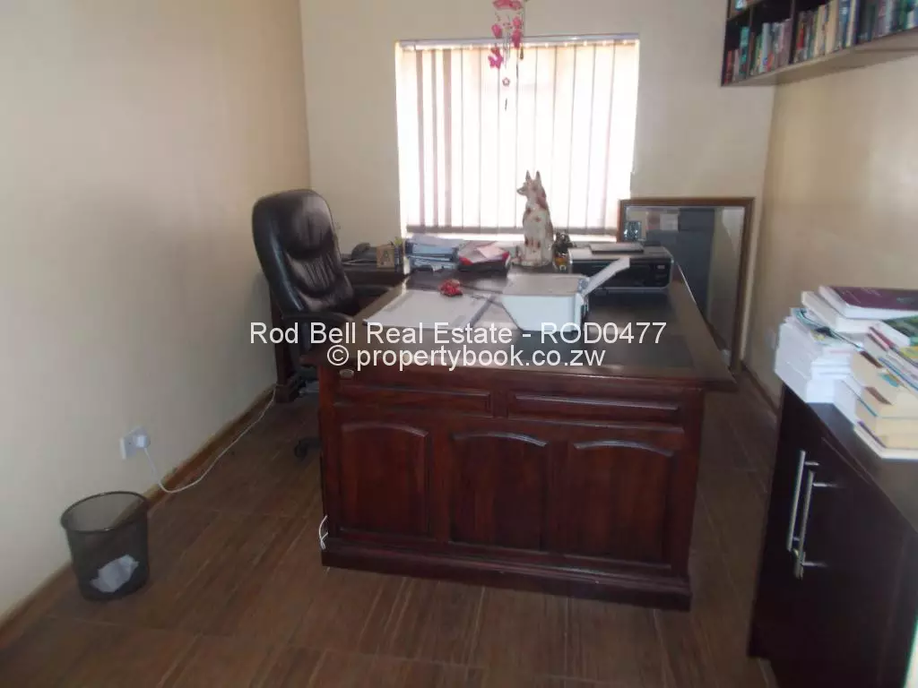 4 Bedroom House for Sale in Greengrove, Harare