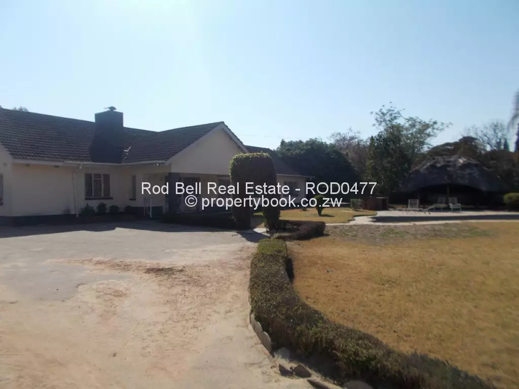 4 Bedroom House for Sale in Greengrove, Harare