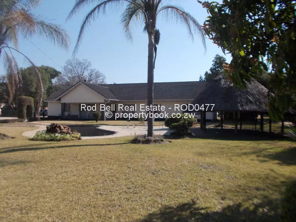 4 Bedroom House for Sale in Greengrove, Harare