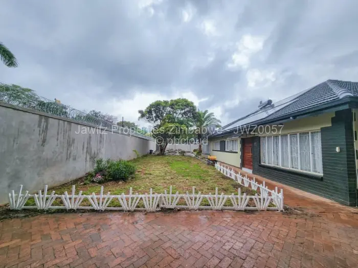 4 Bedroom House for Sale in Emerald Hill, Harare