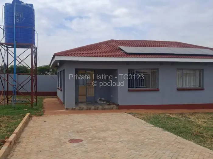 3 Bedroom Cottage/Garden Flat to Rent in Gletwin Park, Harare