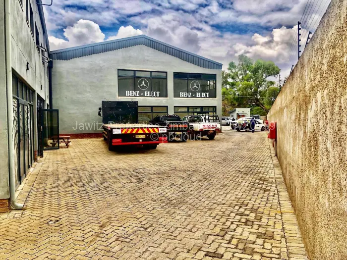 Warehouse/Industrial to Rent in Pomona