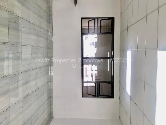 Warehouse/Industrial to Rent in Pomona