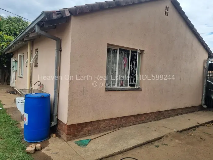 3 Bedroom House for Sale in Msasa Park, Harare