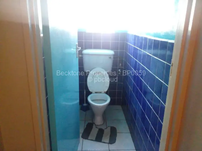 3 Bedroom House for Sale in Montrose Byo, Bulawayo