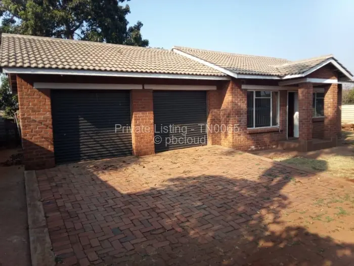 4 Bedroom House for Sale in Westgate, Harare