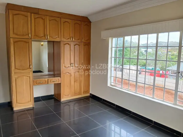 4 Bedroom House for Sale in Borrowdale, Harare