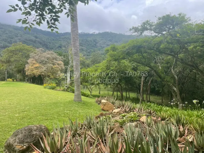 5 Bedroom House for Sale in Tiger's Kloof, Mutare