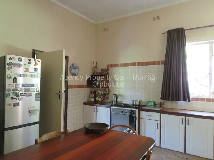 5 Bedroom House for Sale in Tiger's Kloof, Mutare