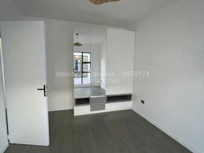 Townhouse/Cluster to Rent in Borrowdale West, Harare