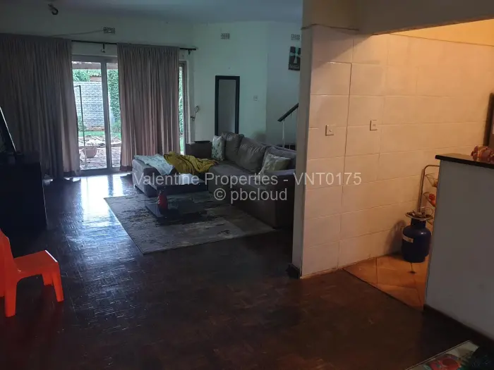 2 Bedroom Cottage/Garden Flat to Rent in Avondale - The Ridge, Harare