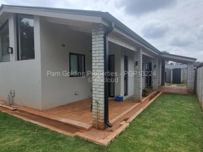 Townhouse/Cluster to Rent in Greendale, Harare