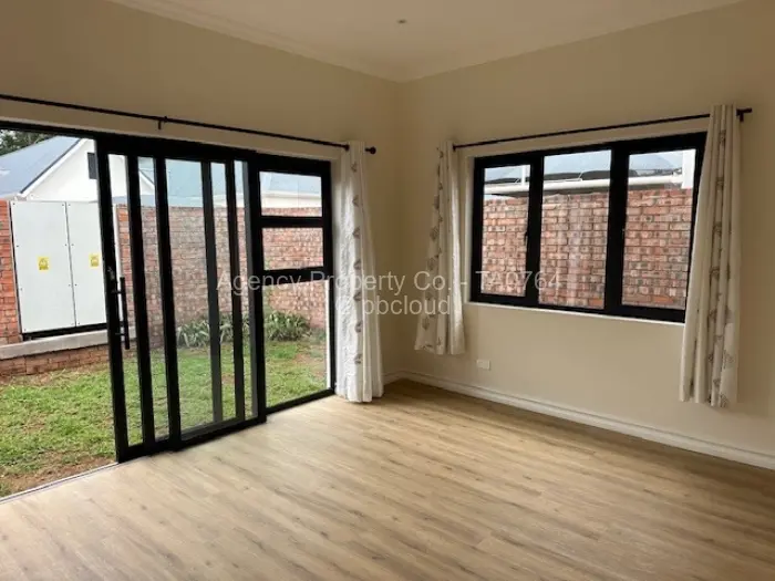 Townhouse/Cluster to Rent in Vainona, Harare