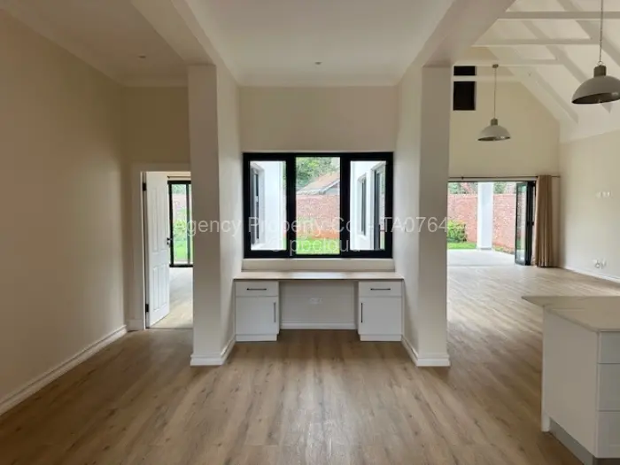 Townhouse/Cluster to Rent in Vainona, Harare