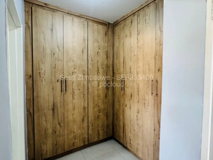 Townhouse/Cluster for Sale in Waterfalls, Harare