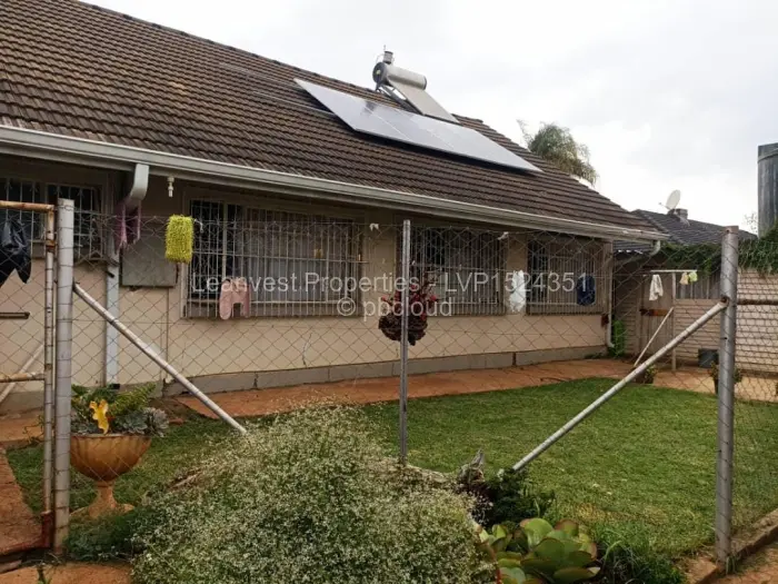 5 Bedroom House for Sale in Eastlea, Harare