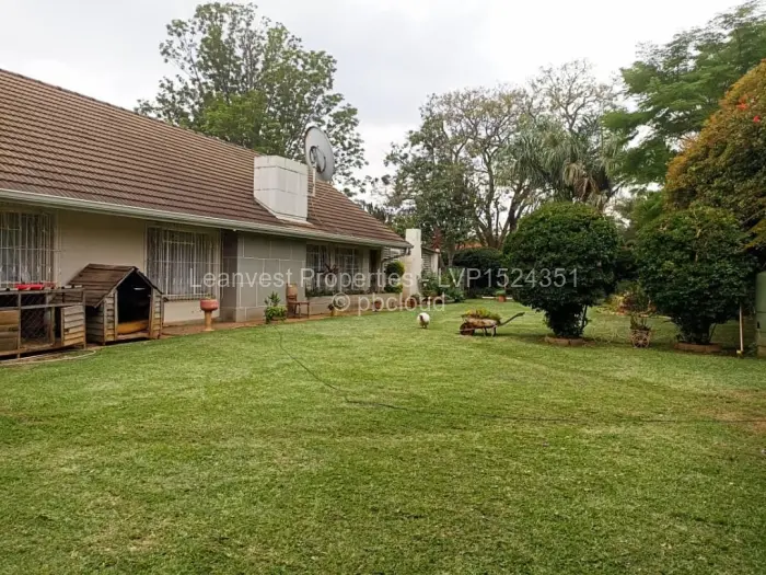 5 Bedroom House for Sale in Eastlea, Harare