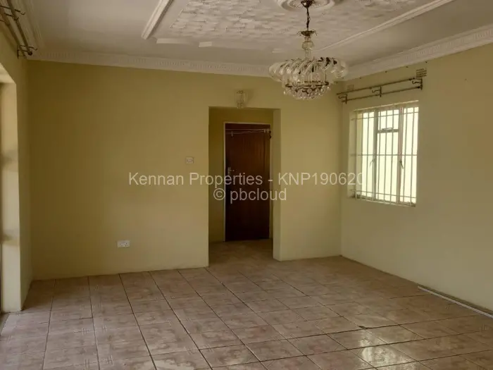 3 Bedroom House for Sale in Zimre Park, Harare