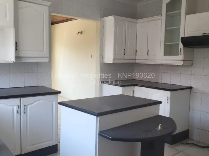 3 Bedroom House for Sale in Zimre Park, Harare