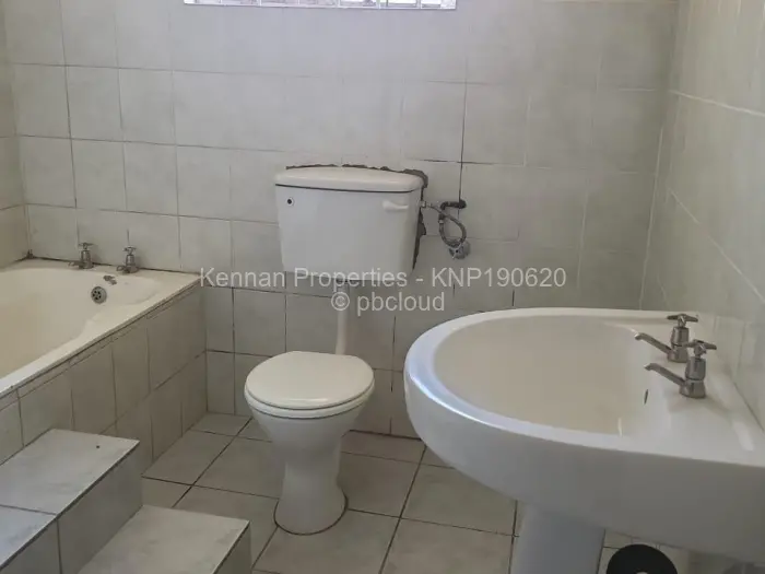 3 Bedroom House for Sale in Zimre Park, Harare