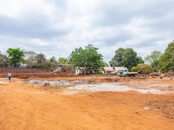 Townhouse/Cluster for Sale in Borrowdale, Harare