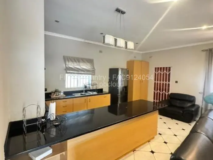 10 Bedroom House to Rent in Alexandra Park, Harare